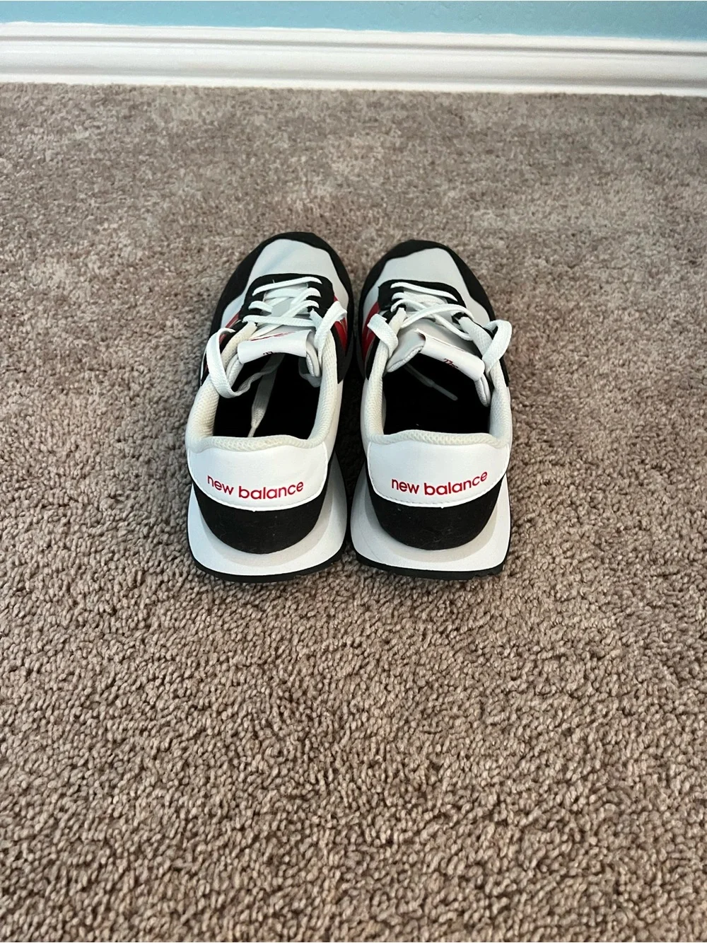 New Balance 237 bungee shoes- New without tags